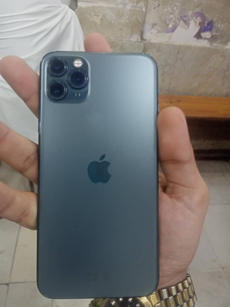 Apple iPhone 11 Pro max 2
