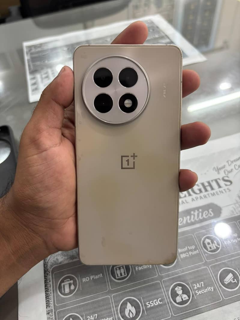 One Plus 13R 1