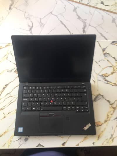 Lenovo laptop i5 7th gen 8/256 03025209648