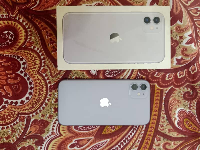 IPHONE 11 4