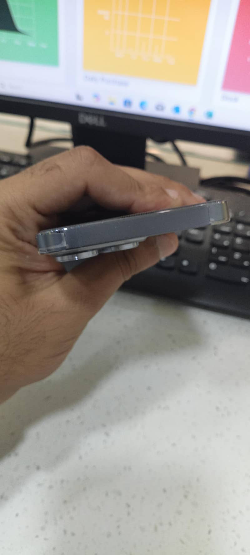Apple iPhone 13 Pro 3
