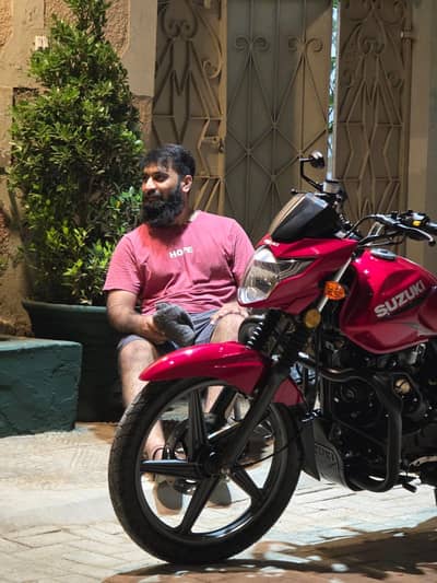Suzuki GR 150 RED 2026
