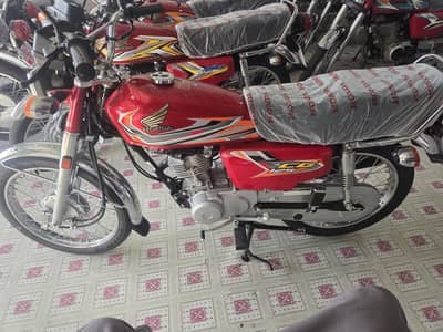 2027 CG125