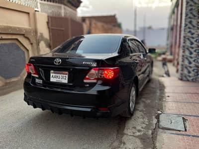 Toyota Corolla GLI 2011