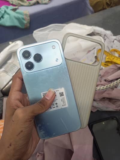 Tecno spark 50 (128)Gb 10 Month warranty