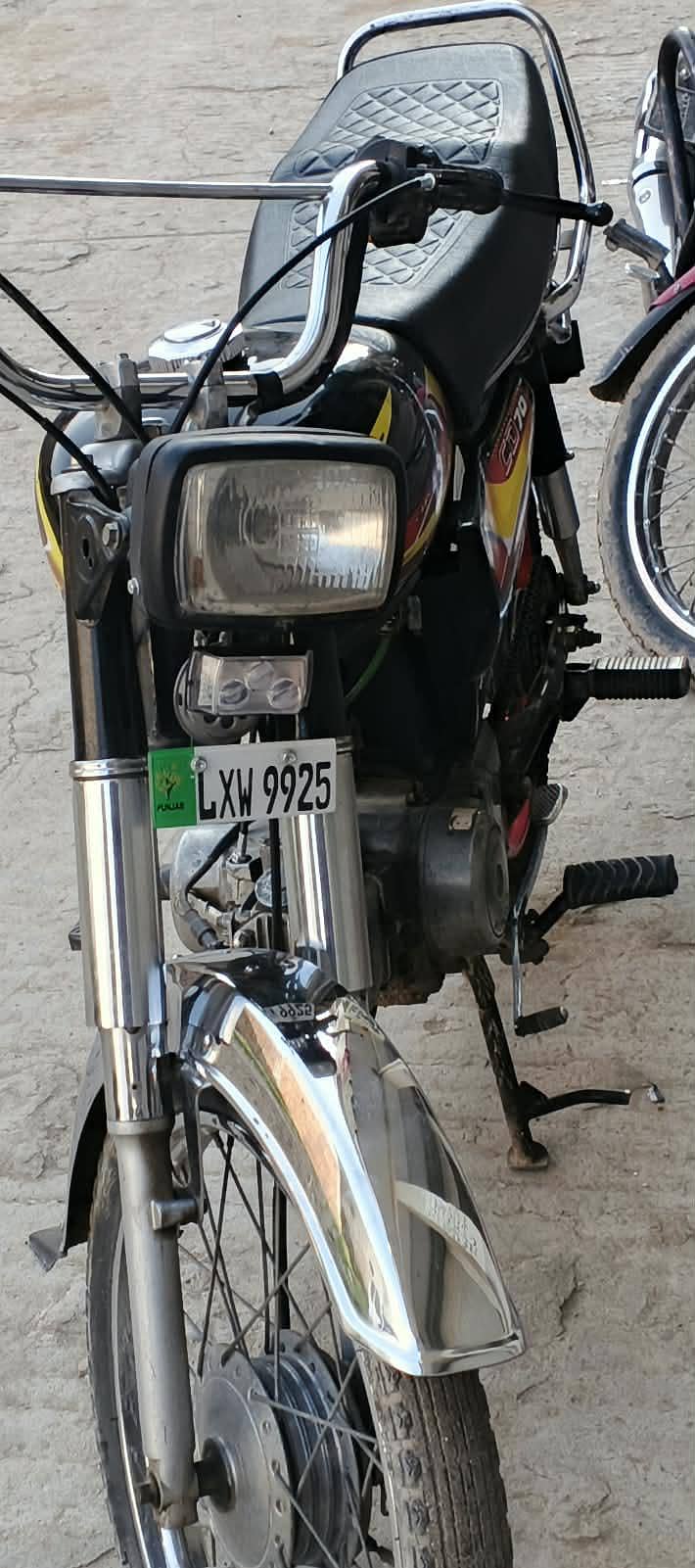 CD 70 0