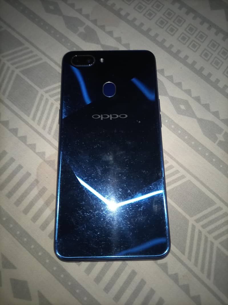 OPPO A5 0