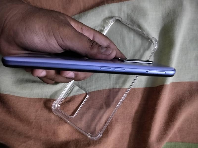 OPPO A56 0