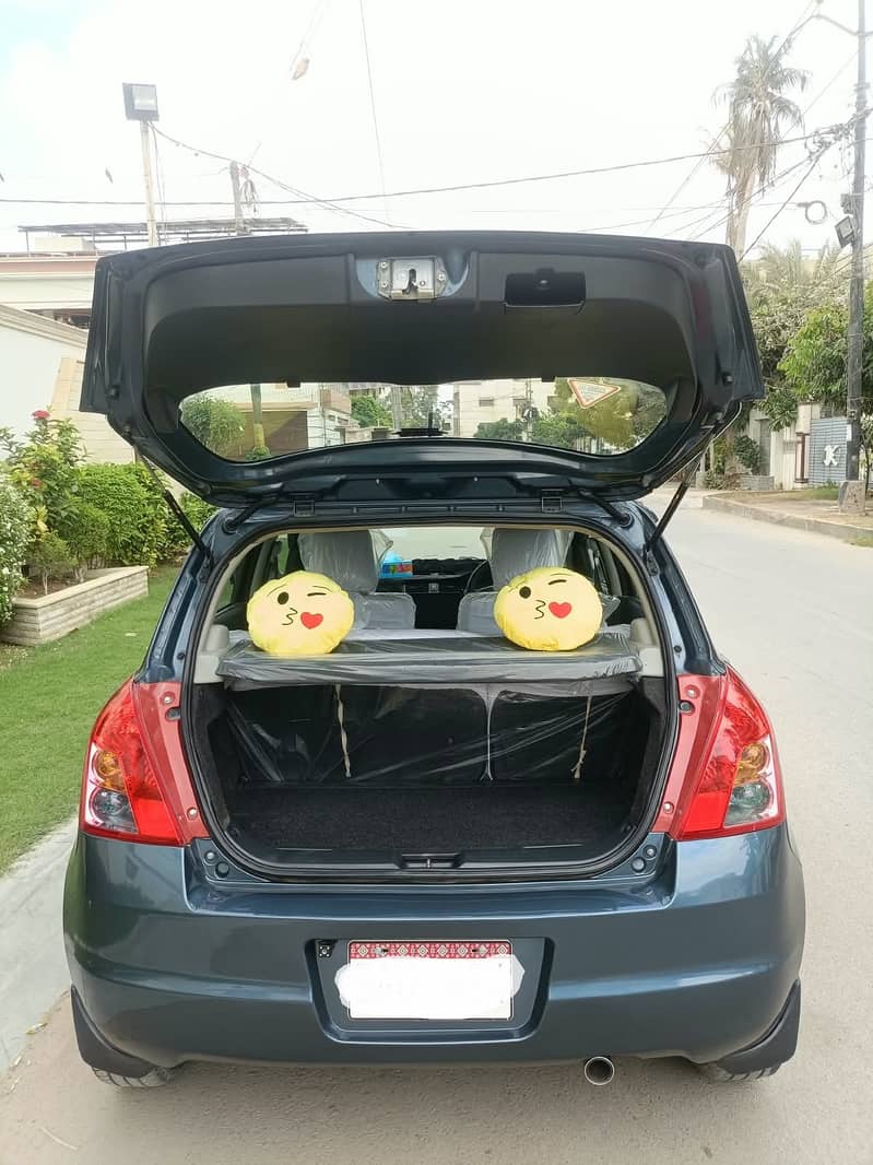 Suzuki Swift Model 2014(Automatic) 5