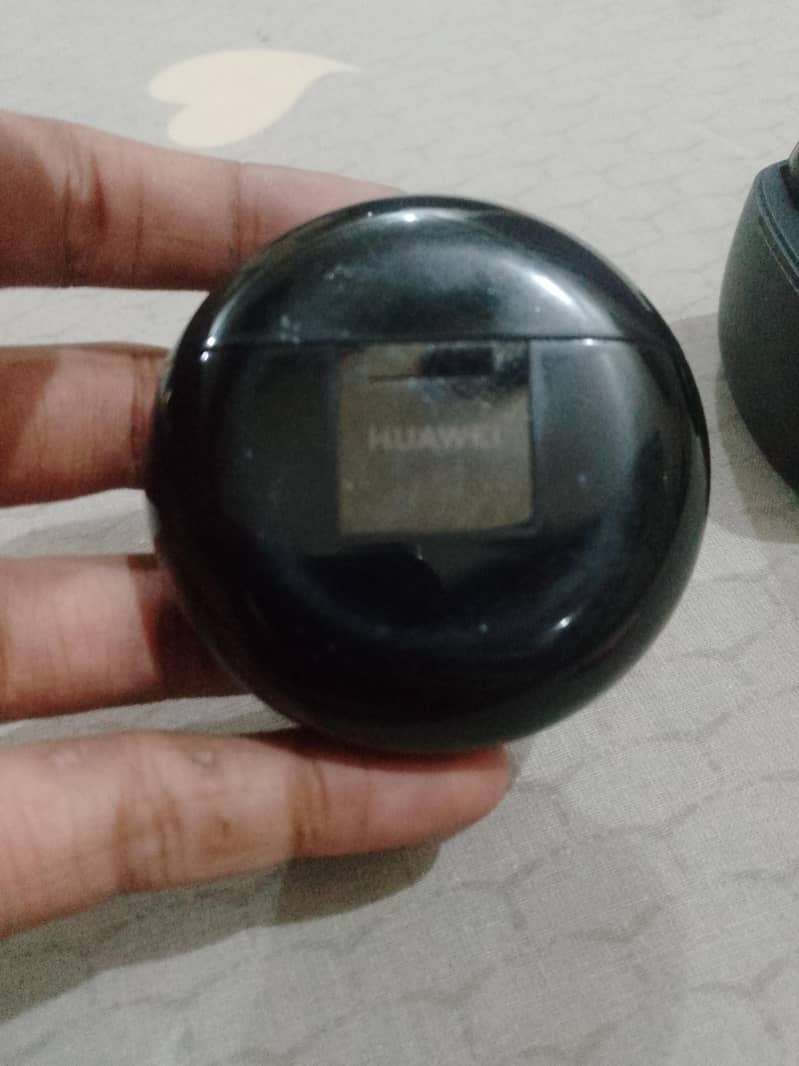 Huawei earbuds 1