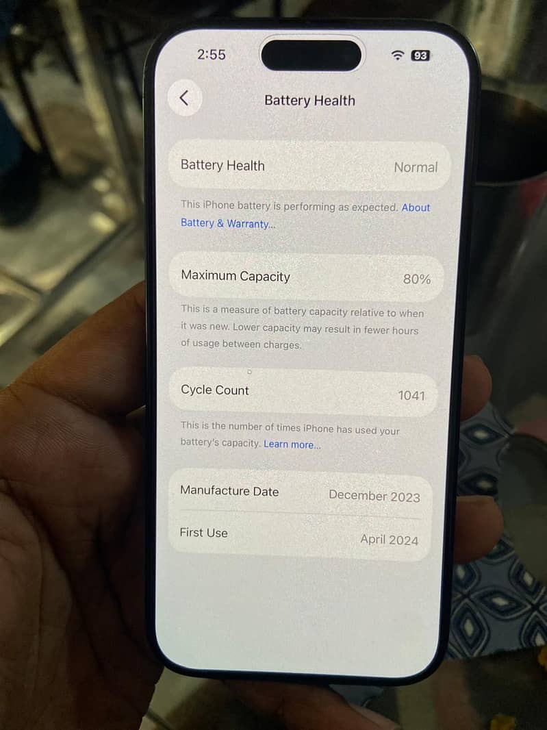 Apple iPhone 15 Pro 4
