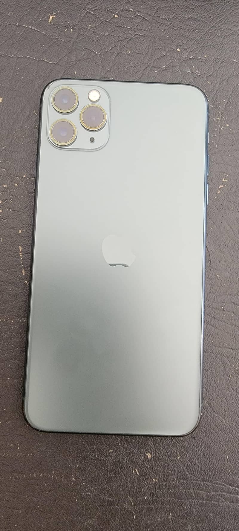 Apple iPhone 11 Pro Max 8
