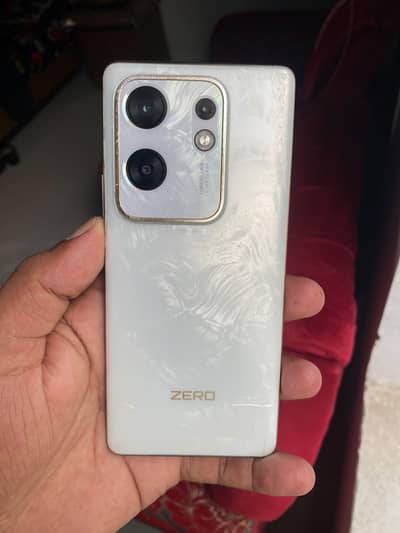 Infinix Zero 30