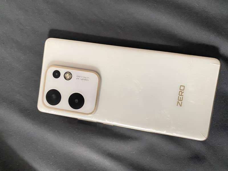 Infinix Zero 30 2