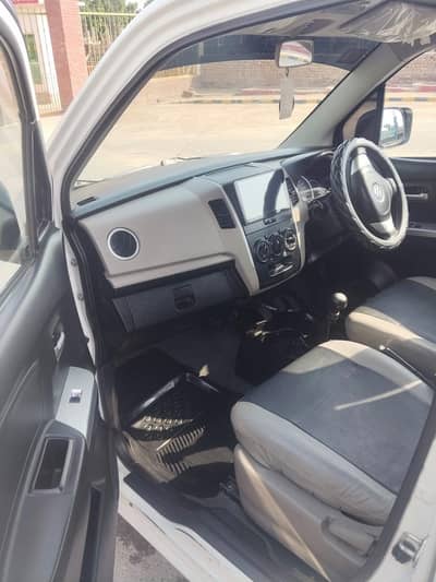 Suzuki Wagonr vxl 2018 model