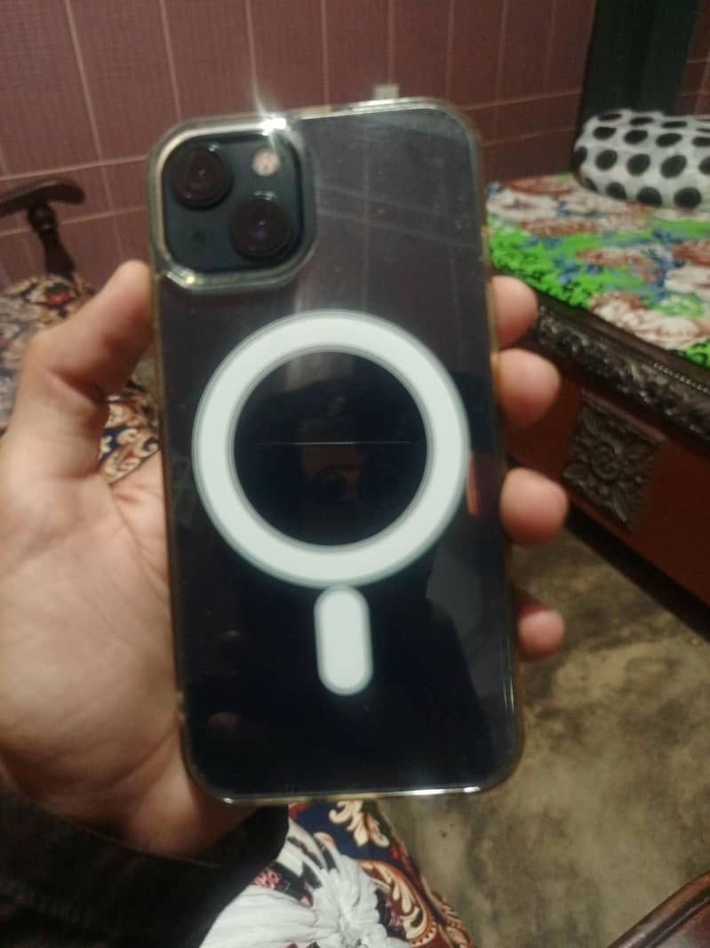 Apple iPhone 13 3