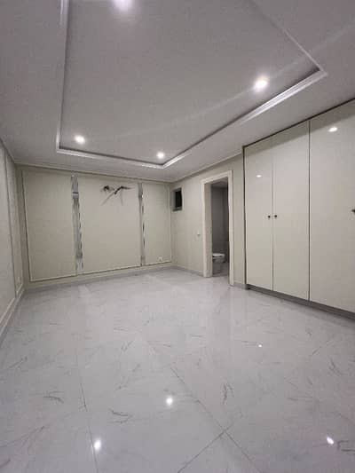 2 Bed Non Furnished Apartment Available For Rent