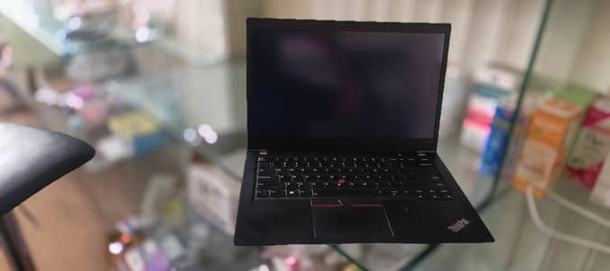 LENOVO T480S i7 / 8th generation