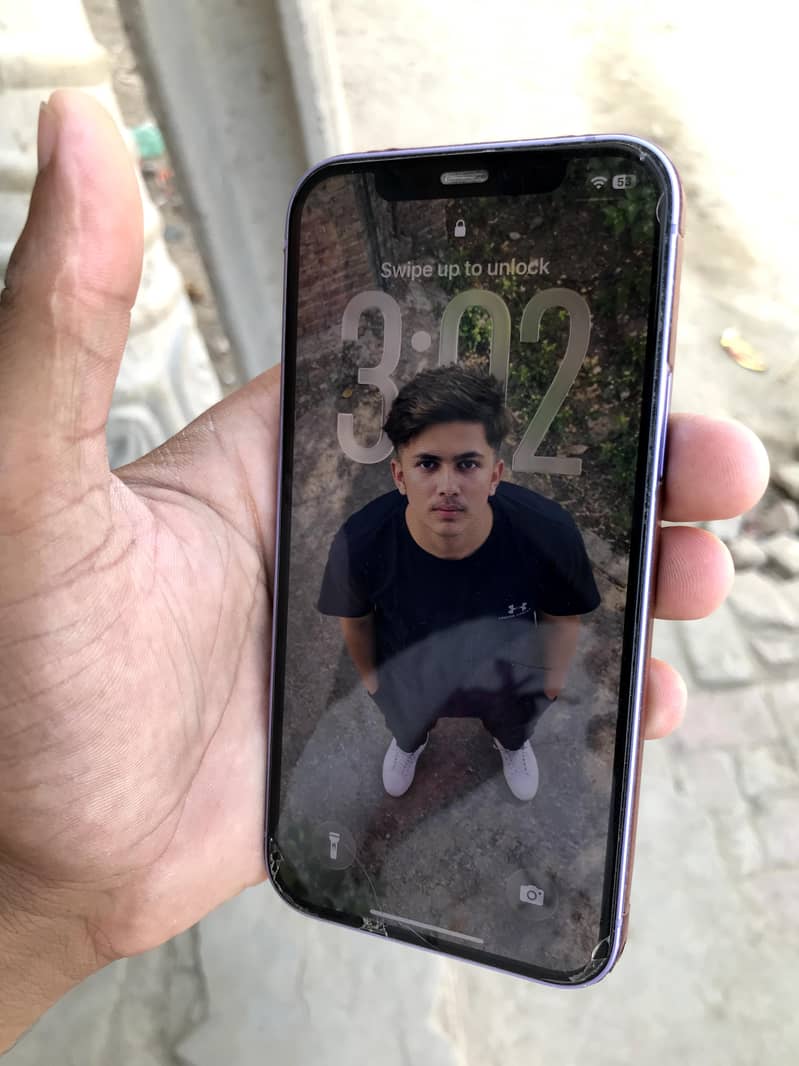 Apple iPhone 12 6