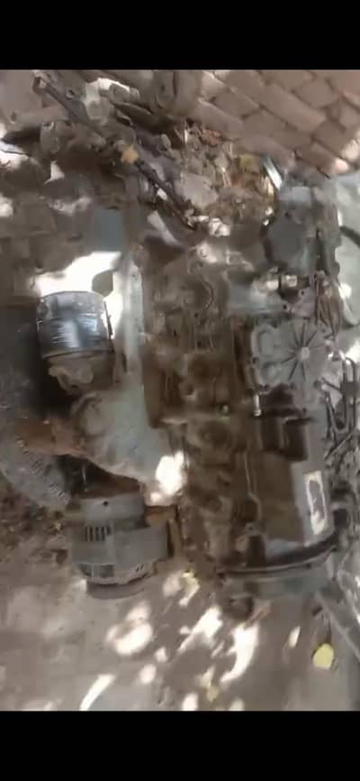 2C complete engine with gear overhaul 1st oil