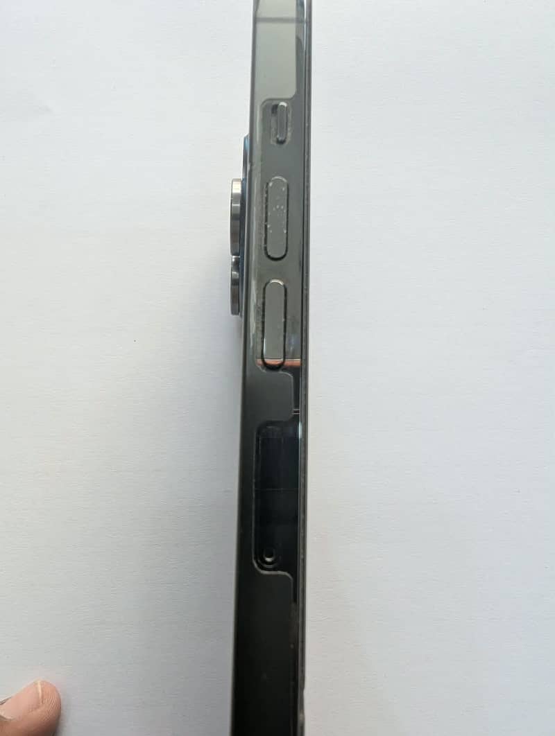 Apple iPhone 13 Pro Max 5