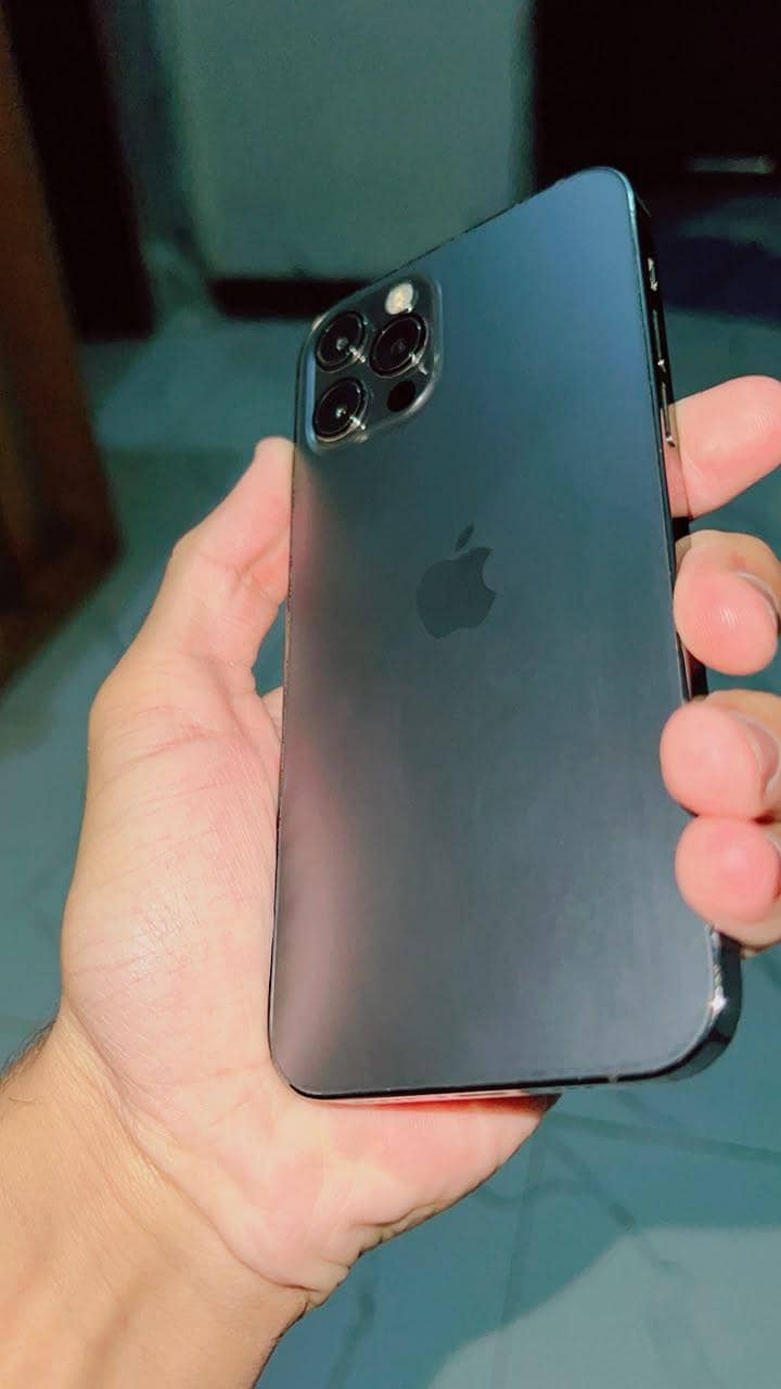 Apple iPhone 12 Pro 0
