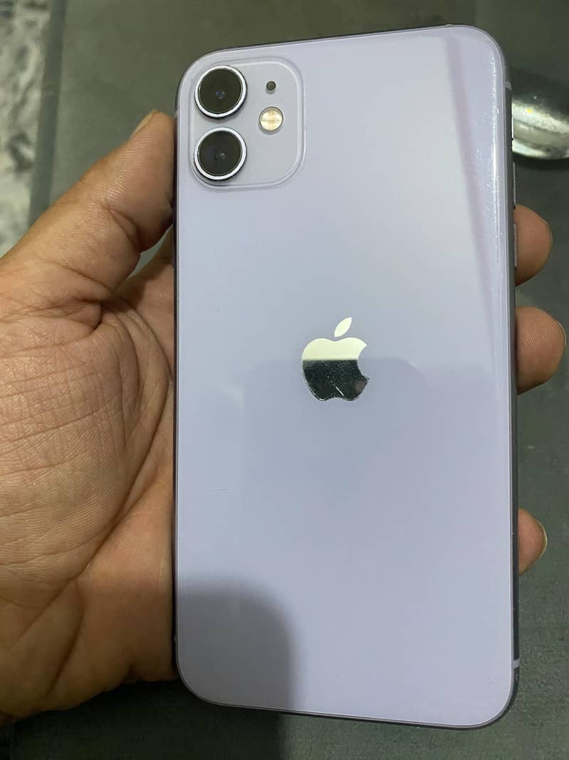 Apple iPhone 11 7