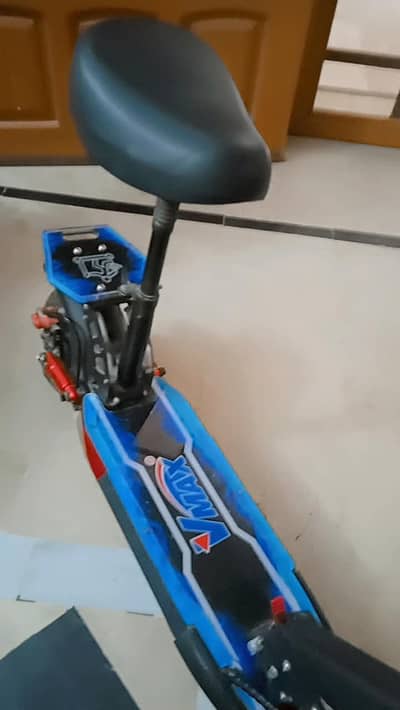 excellent condition scooty