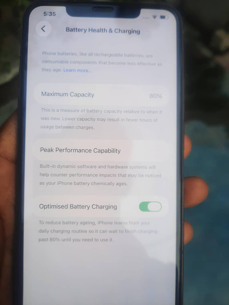 Apple iPhone 11 Pro Max 2