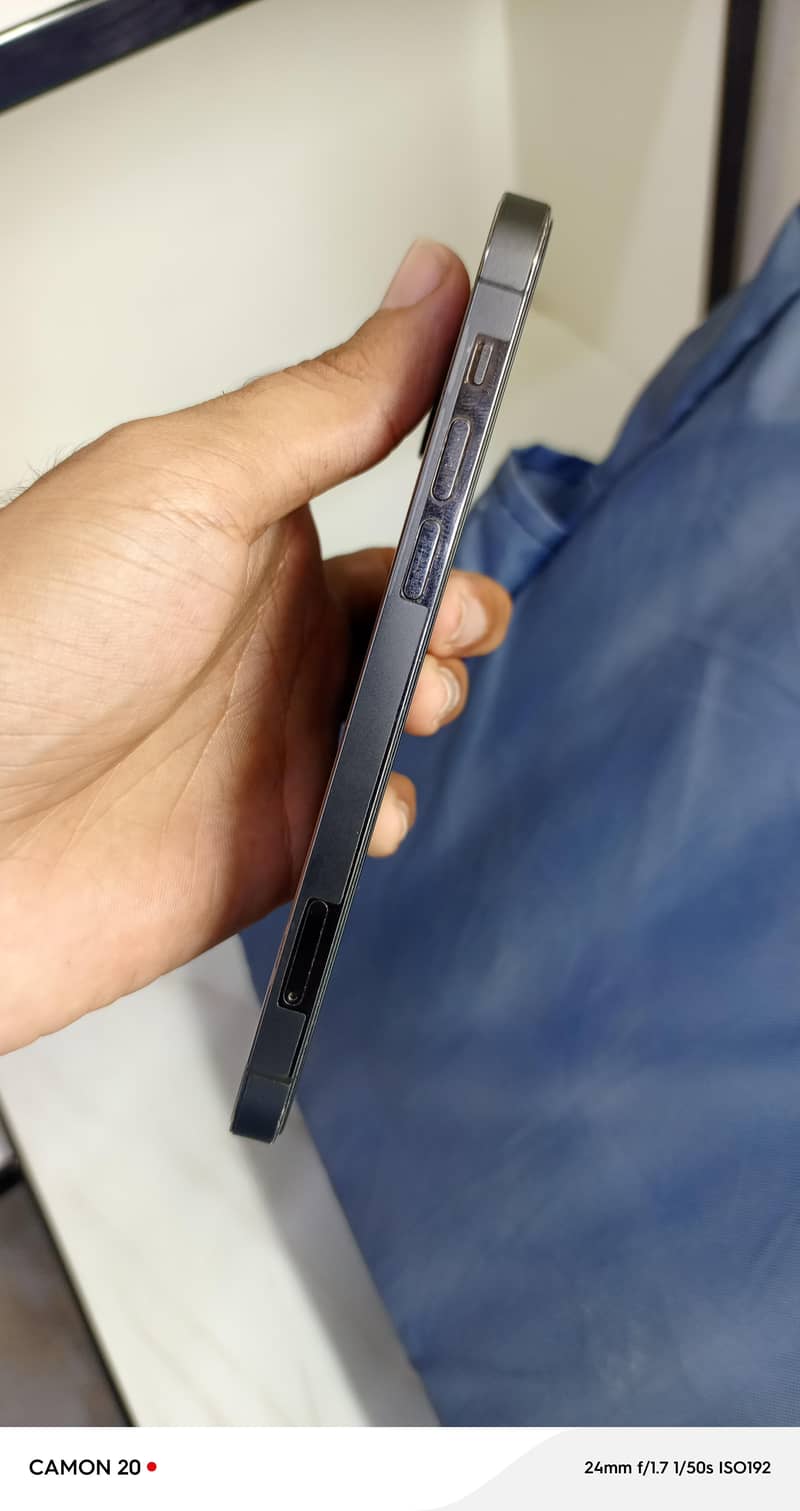 Apple iPhone 12 Pro 3