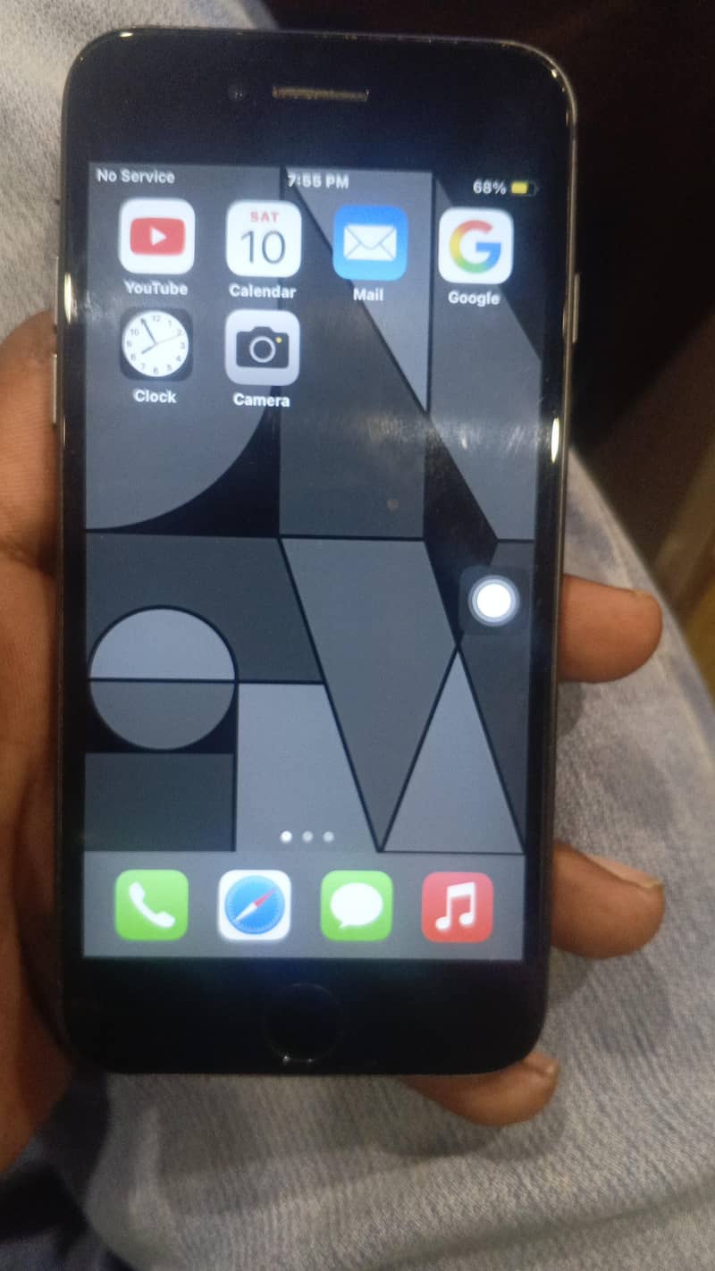 Apple iPhone 8 1