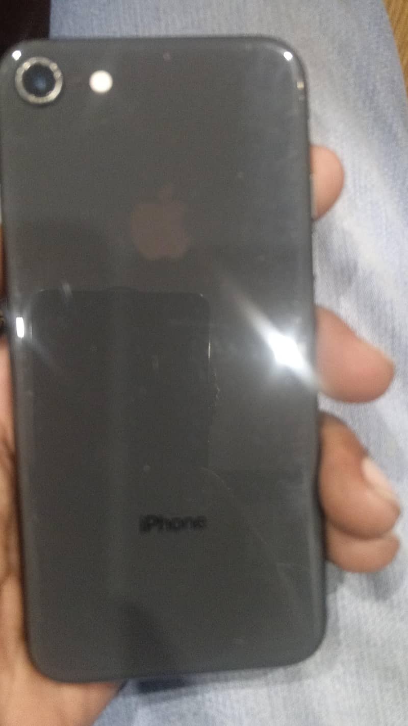 Apple iPhone 8 2