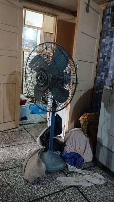 Used Pedestal Fan for Sale – Full Copper Winding, Excellent Working