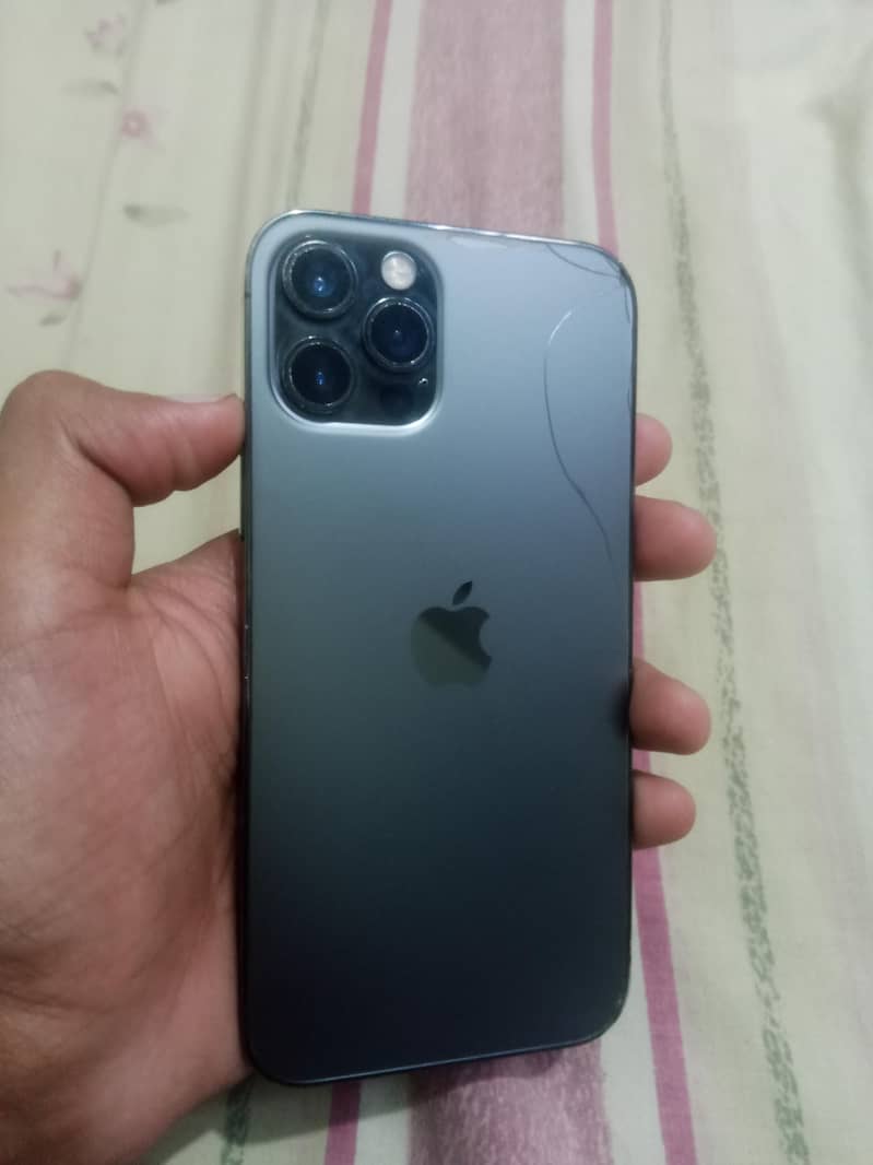 Apple iPhone 12 pro 0