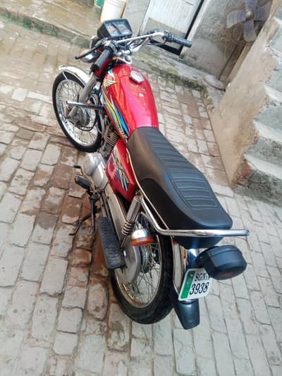 I'm Honda 125for sell