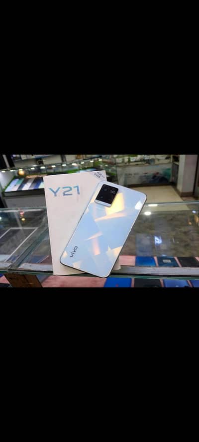 Vivo Y21 with box and charger