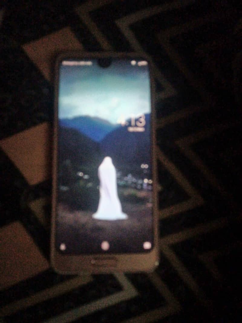 Sharp Aquos R2 2