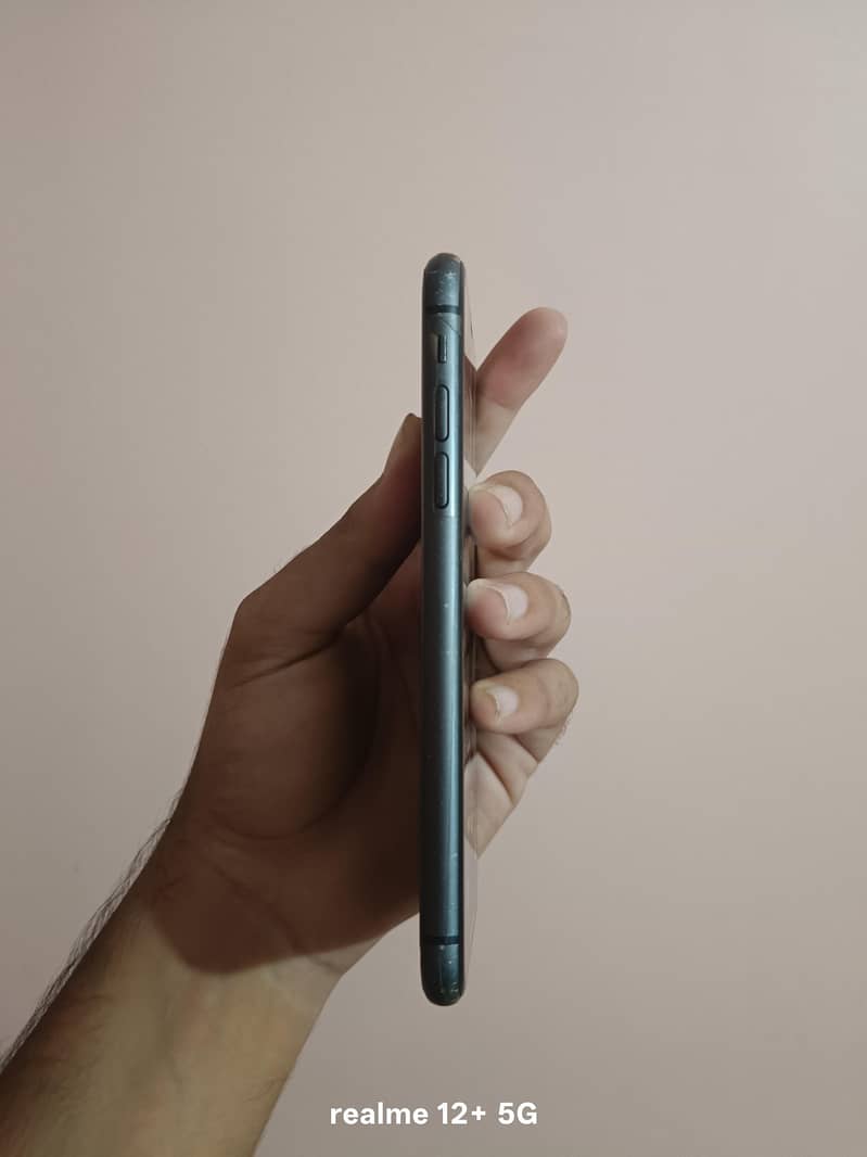 iPhone 11 2