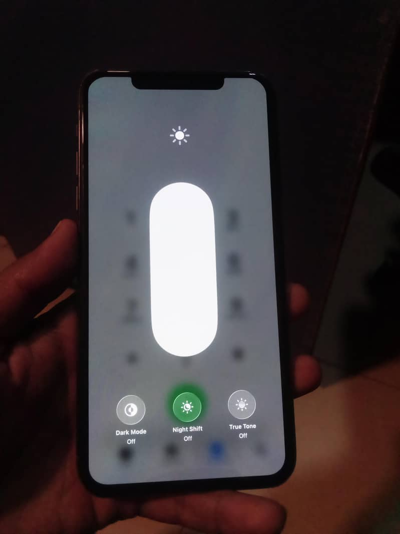 Apple iPhone 11 Pro Max 6