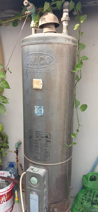 Gyser 30 Gallon Gas supply Unico