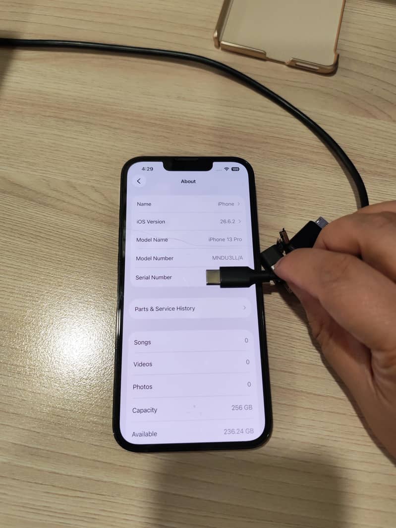 Apple iPhone 13 Pro 2