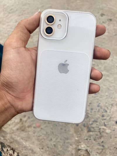 Apple iPhone 12