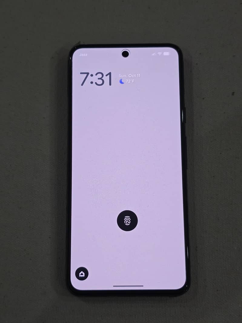 Google Pixel 8 2