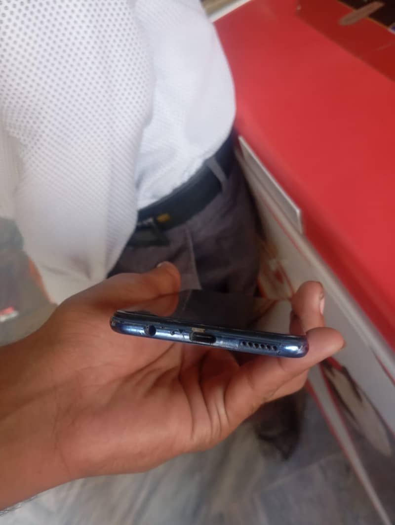 Vivo V21e 5