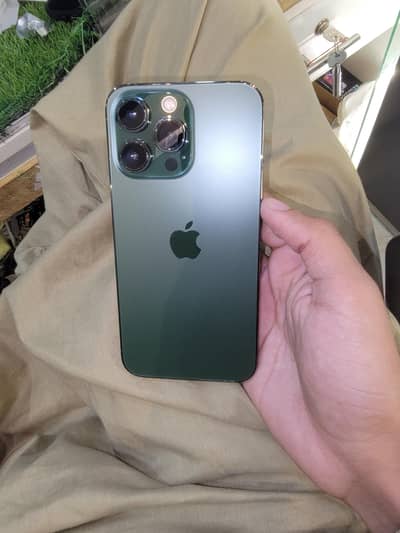 Apple iPhone 13 Pro