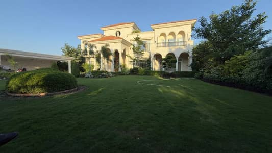 4 KANAL LUXURY DESIGNER HOUSE FOR SALE   Location: EME Society (DHA Phase 12), Lahore  Looking for an ultimate luxury lifestyle with supreme elegance and vast open space? This stunning owner-built house is now available in one of Lahores most secure and peaceful gated communities!