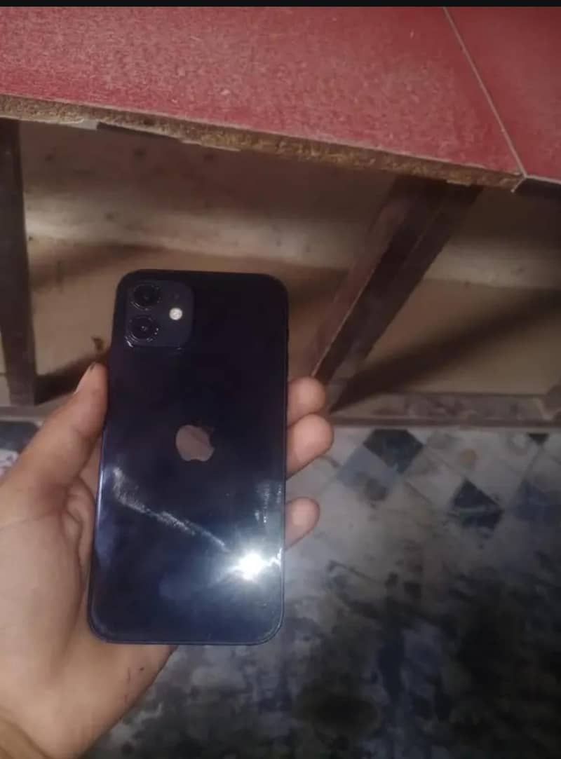 Apple iPhone 12 0