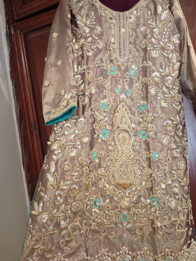 1 time used very good condition dress with dupata and capri