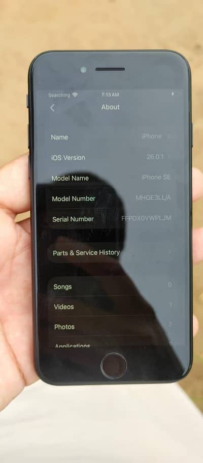 Apple iPhone SE