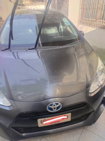 Toyota Aqua 2015